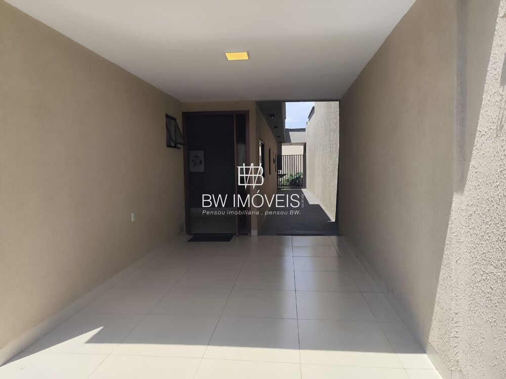 Casa à venda com 3 quartos, 120m² - Foto 4