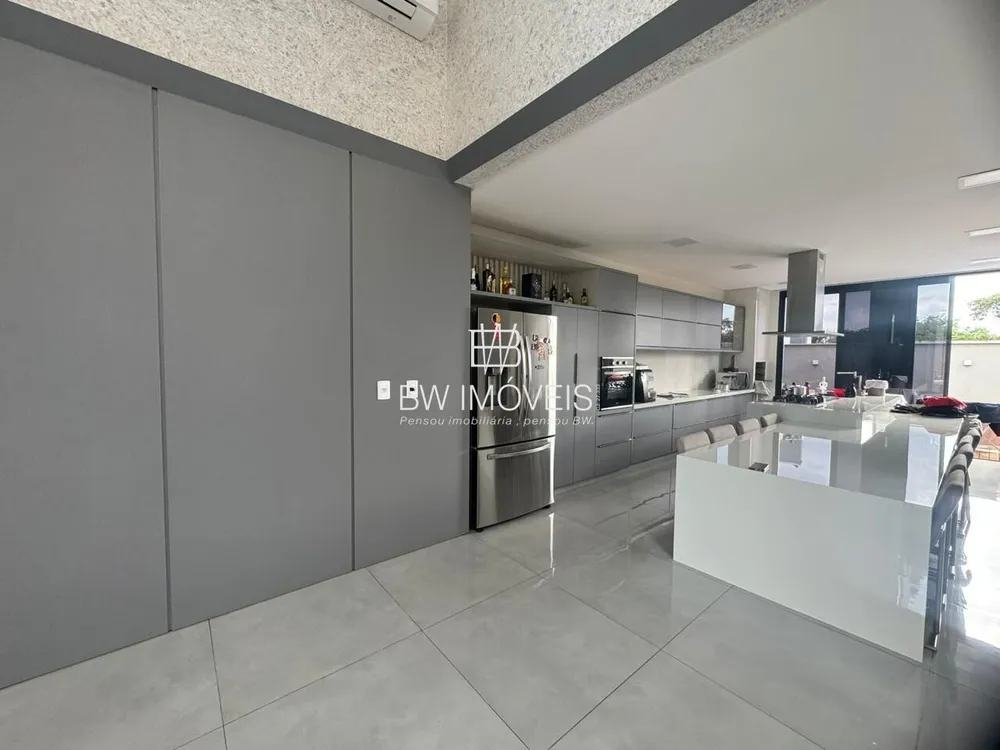 Casa, 3 quartos, 200 m² - Foto 3