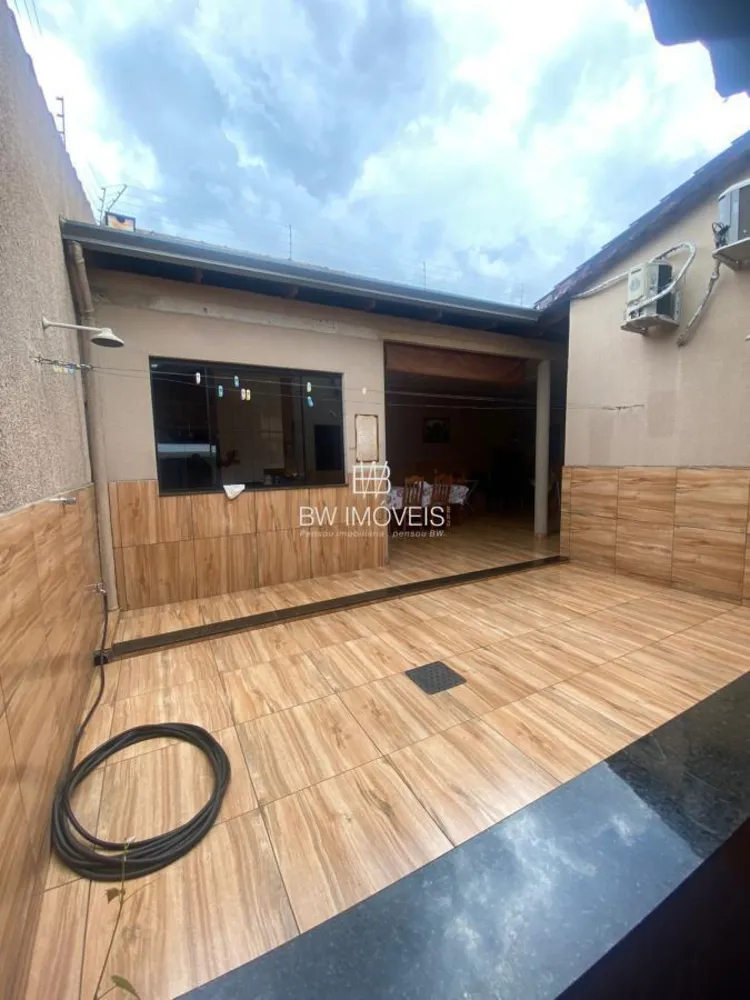 Casa, 3 quartos, 220 m² - Foto 15