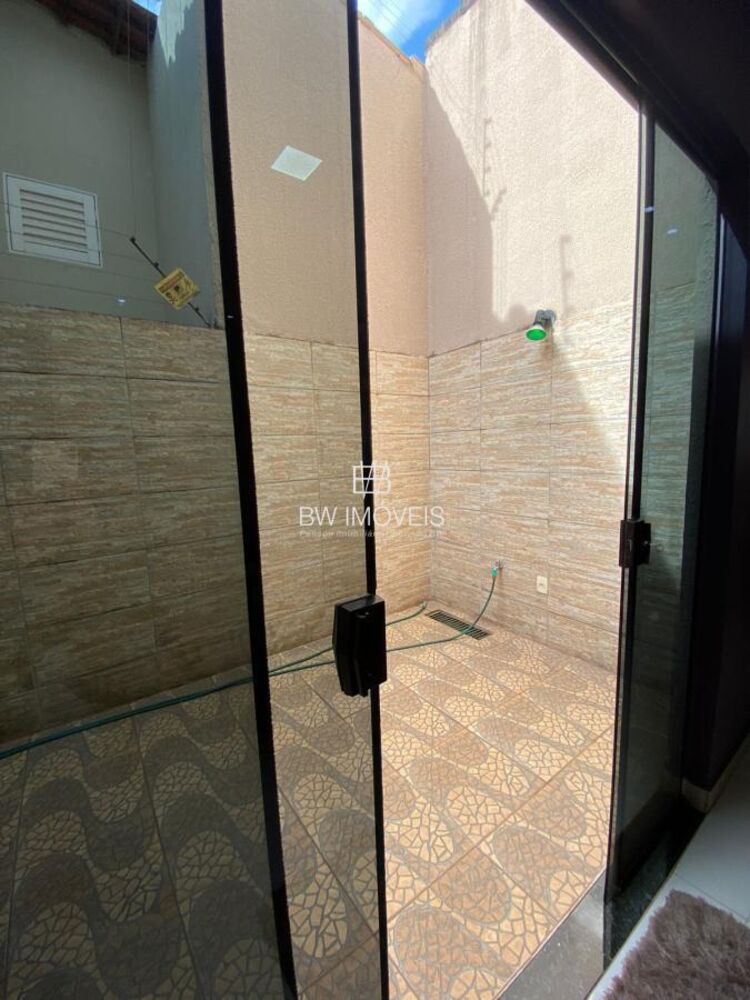 Casa à venda com 3 quartos, 220m² - Foto 5