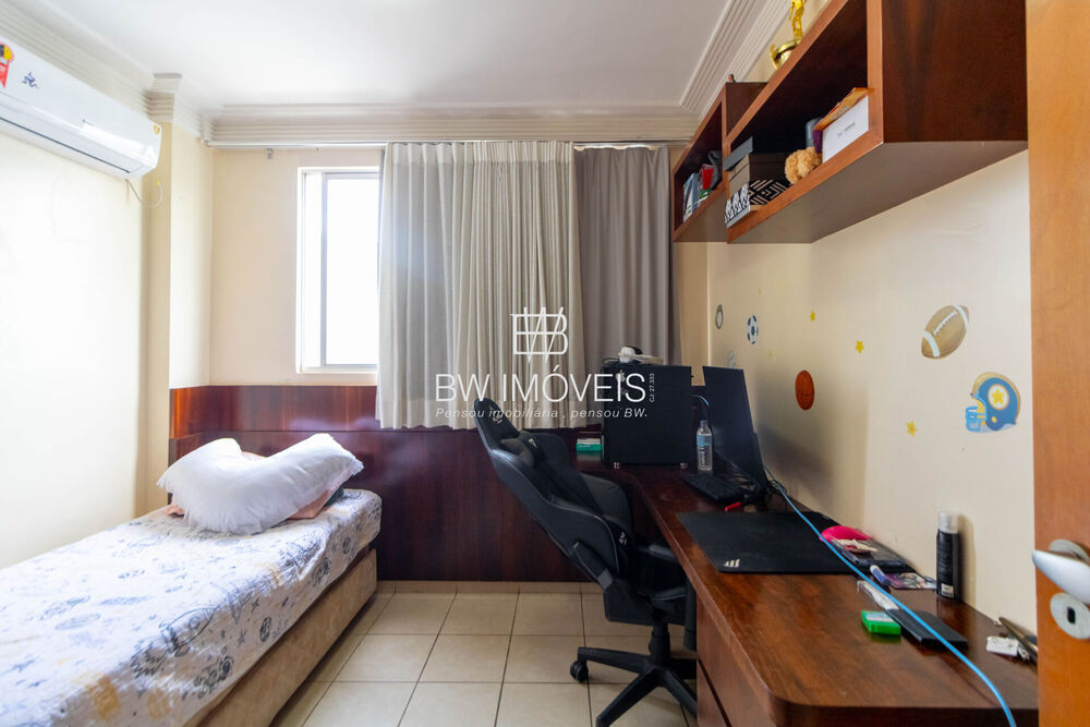 Apartamento à venda com 3 quartos, 101m² - Foto 3