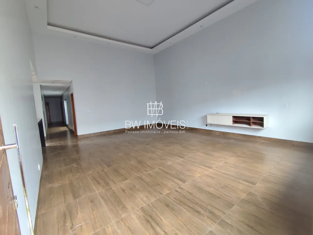 Casa, 3 quartos, 209 m² - Foto 2