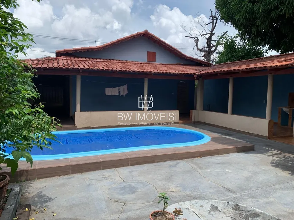 Casa, 3 quartos, 250 m² - Foto 1