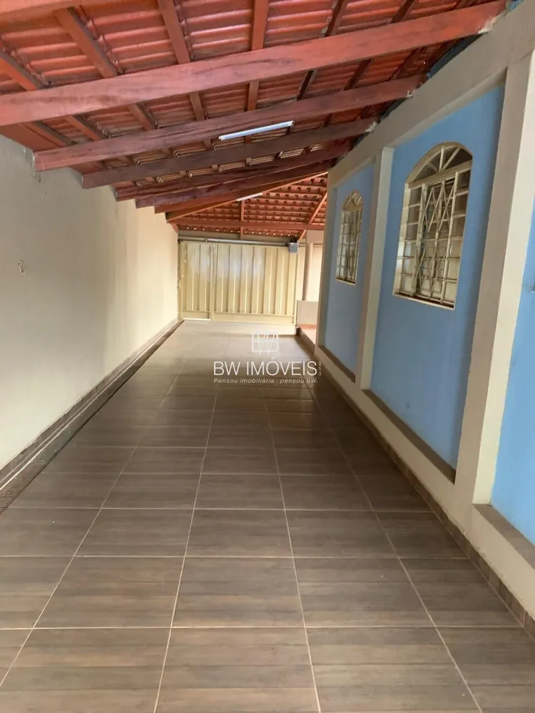 Casa, 3 quartos, 250 m² - Foto 2