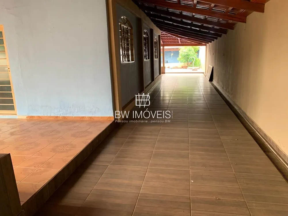 Casa, 3 quartos, 250 m² - Foto 14