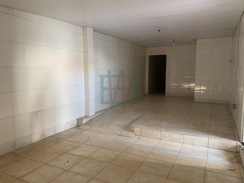 Casa à venda com 3 quartos, 198m² - Foto 8