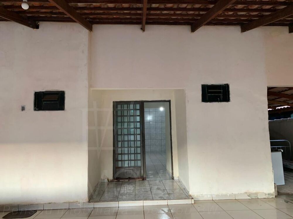 Casa à venda com 3 quartos, 130m² - Foto 3
