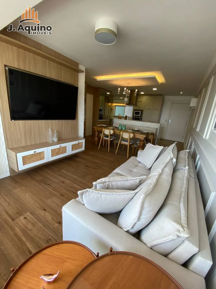 Apartamento, 3 quartos, 107 m² - Foto 2