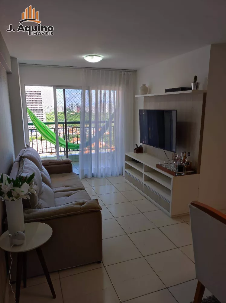 Apartamento à venda com 3 quartos, 70m² - Foto 1