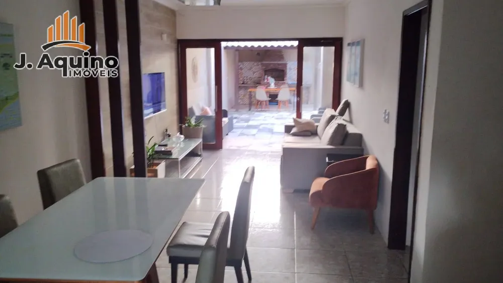 Casa, 3 quartos, 210 m² - Foto 16
