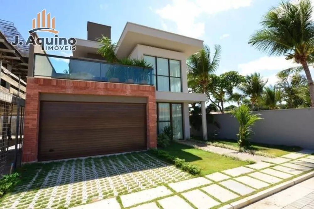 Casa de Condomínio à venda com 4 quartos, 286m² - Foto 1