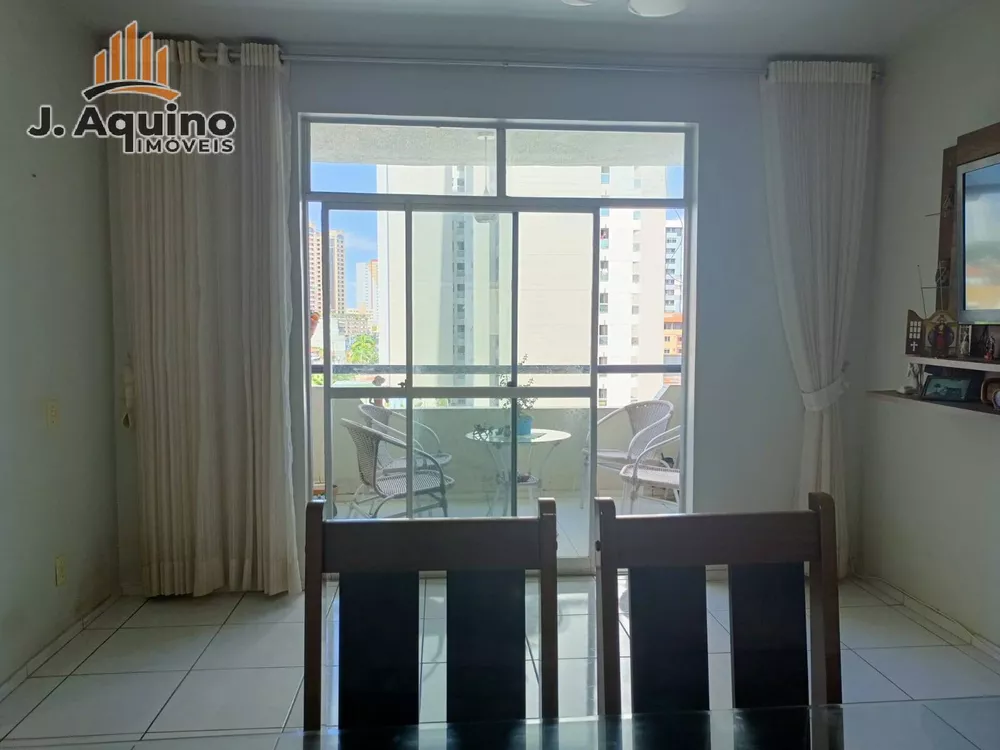 Apartamento à venda com 4 quartos, 140m² - Foto 4