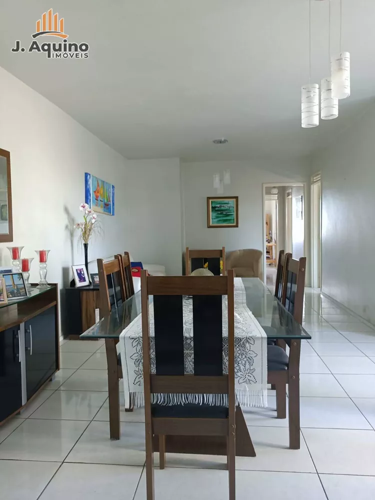 Apartamento à venda com 4 quartos, 140m² - Foto 1