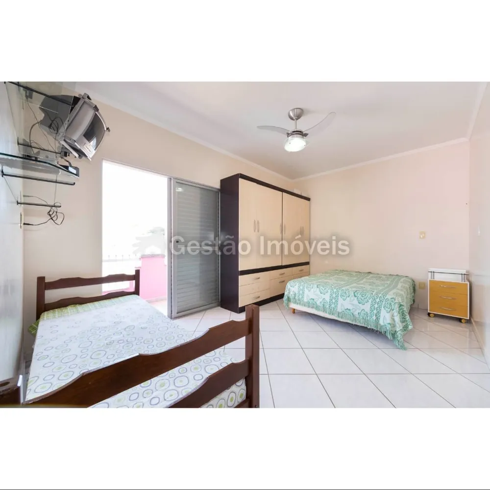 Casa, 4 quartos, 231 m² - Foto 14