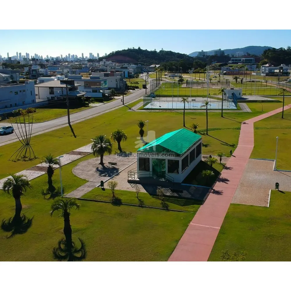 Casa, 3 quartos, 252 m² - Foto 16