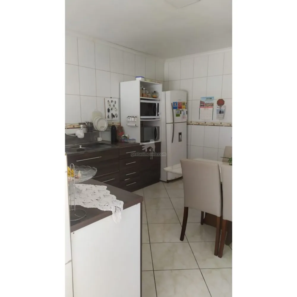 Casa, 3 quartos, 260 m² - Foto 4