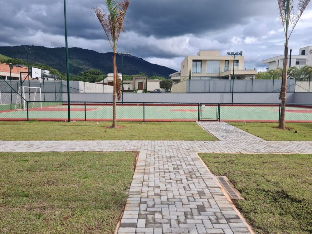 Loteamento e Condomínio, 525 m² - Foto 1