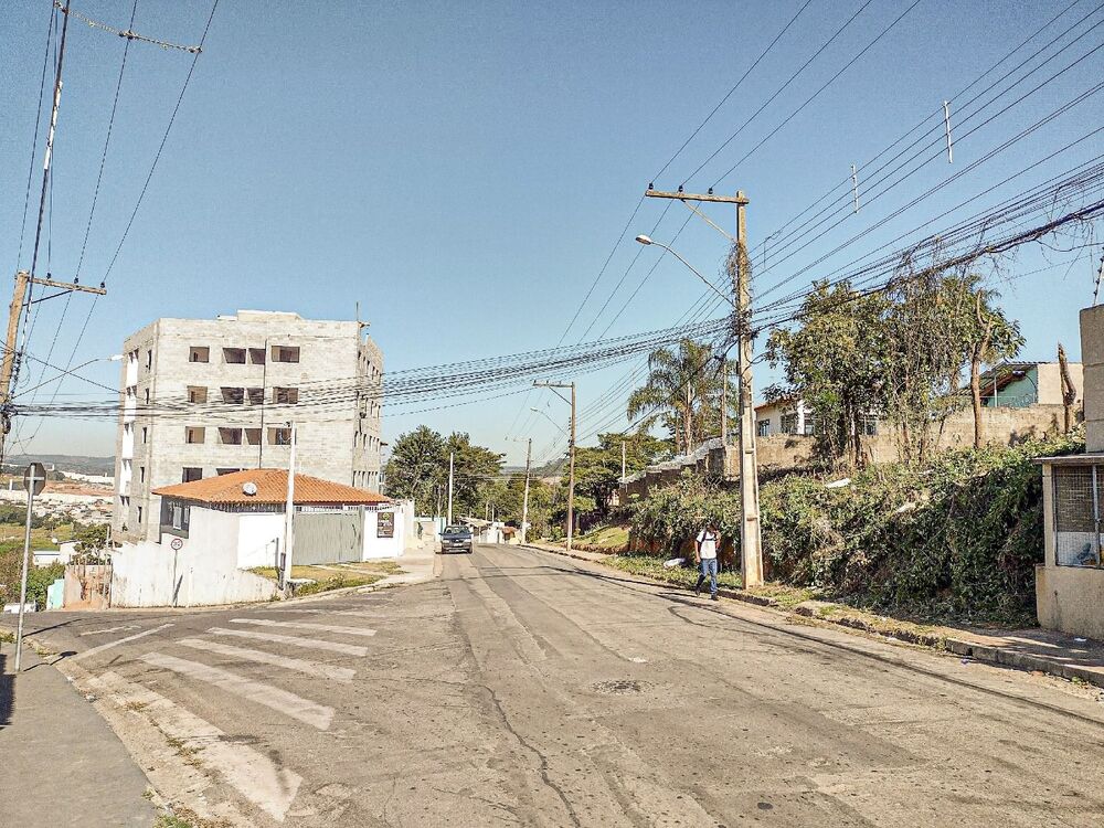 Loteamento e Condomínio, 1011 m² - Foto 3