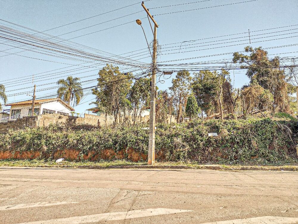 Loteamento e Condomínio, 1011 m² - Foto 2