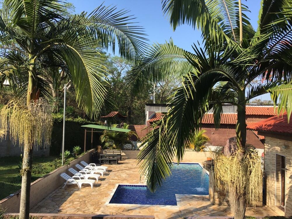 Chácara, 5 quartos, 1500 m² - Foto 1