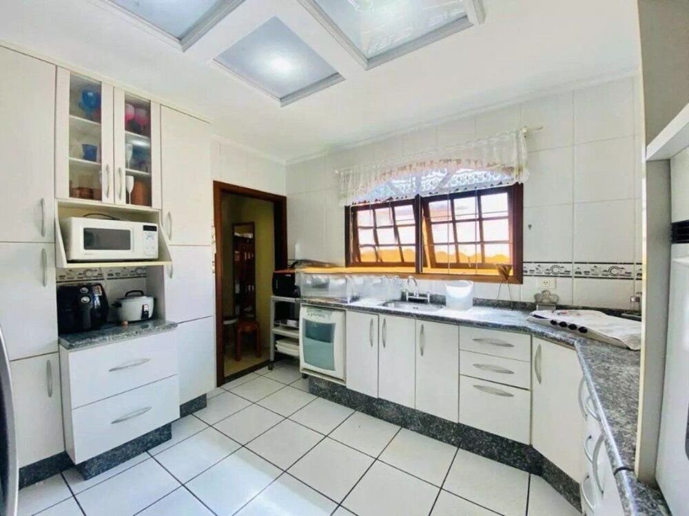 Chácara à venda com 3 quartos, 990M2 - Foto 8