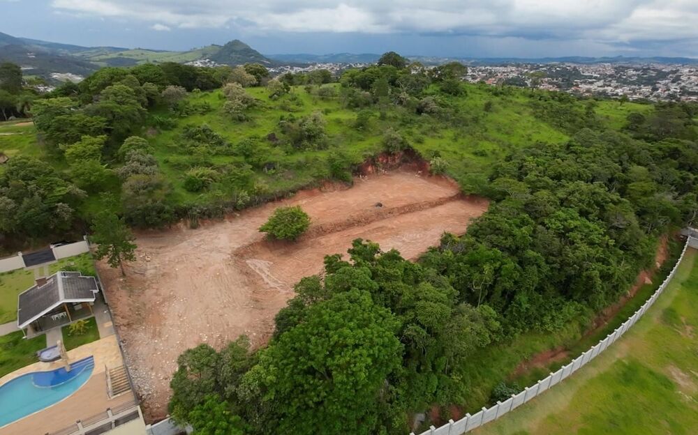 Loteamento e Condomínio, 5279 m² - Foto 2