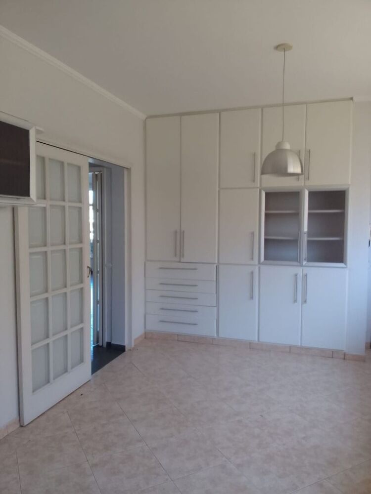 Casa à venda e aluguel com 5 quartos, 369m² - Foto 3