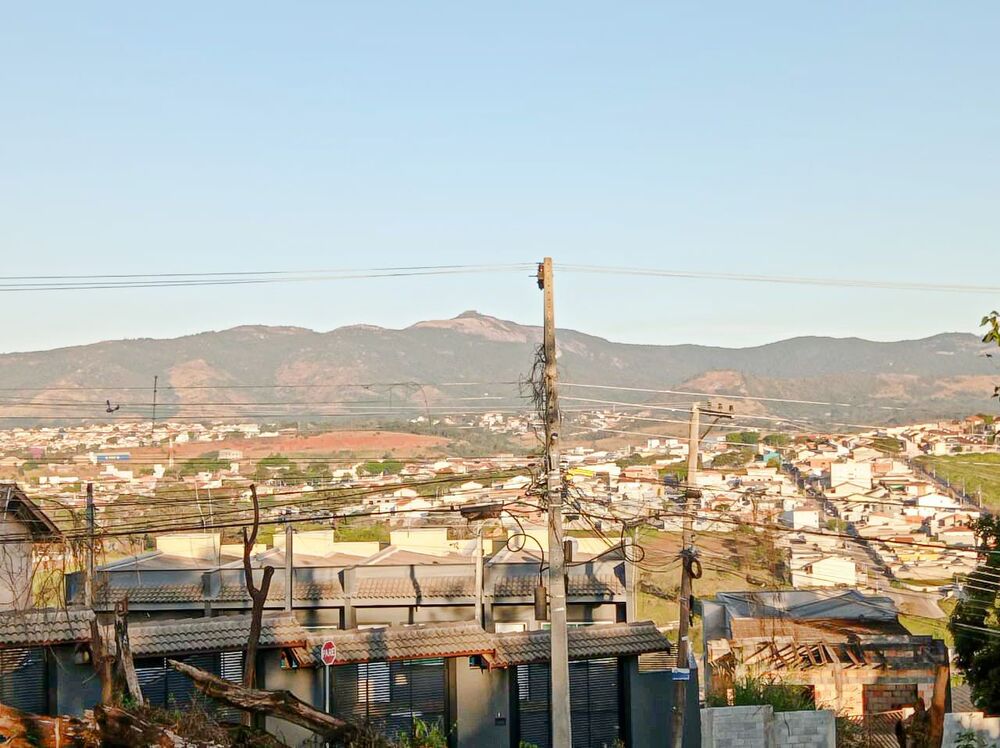 Loteamento e Condomínio, 1113 m² - Foto 2