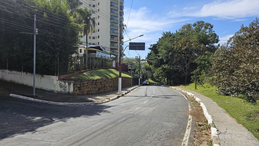 Loteamento e Condomínio, 1009 m² - Foto 6