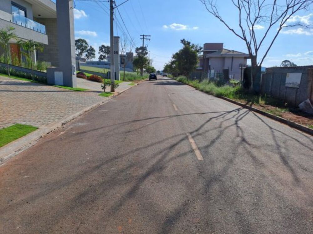 Loteamento e Condomínio, 806 m² - Foto 2