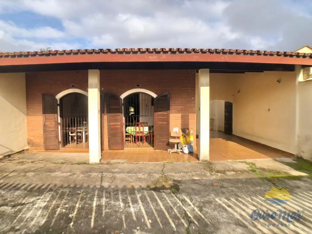 Casa à venda com 3 quartos, 380m² - Foto 5