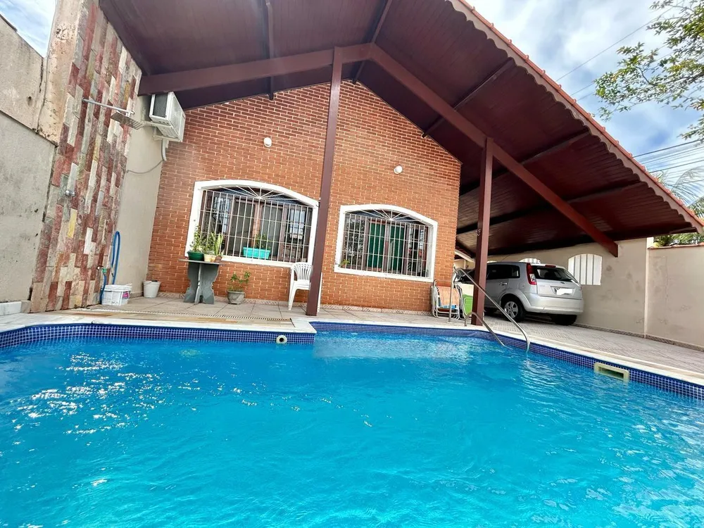 Casa, 4 quartos, 168 m² - Foto 1