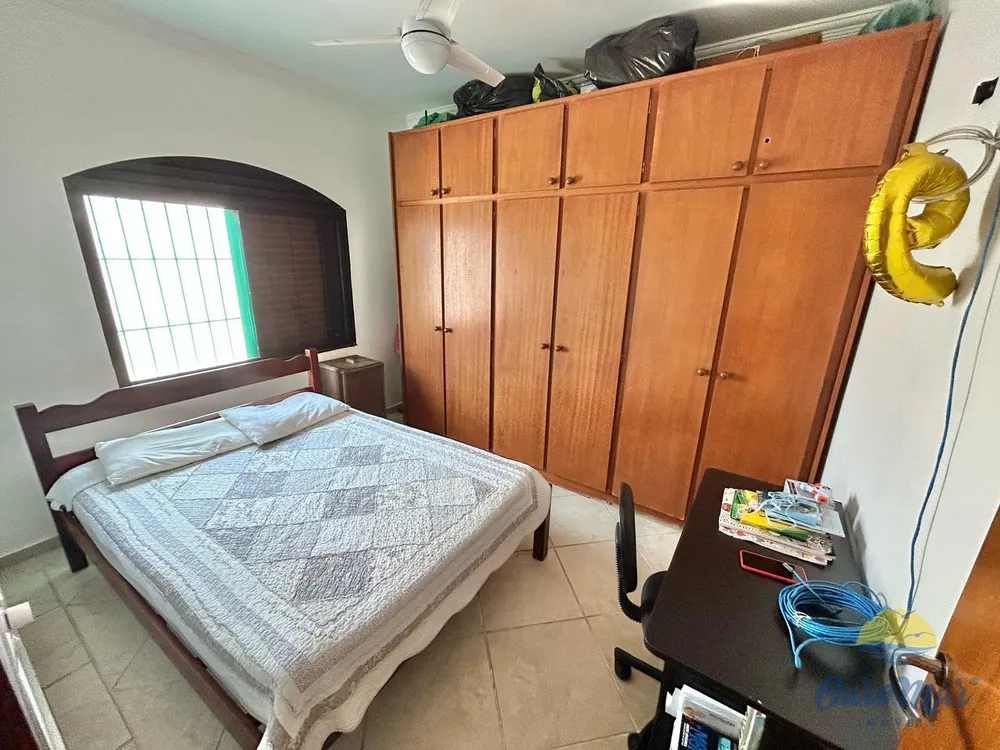 Casa, 4 quartos, 168 m² - Foto 1
