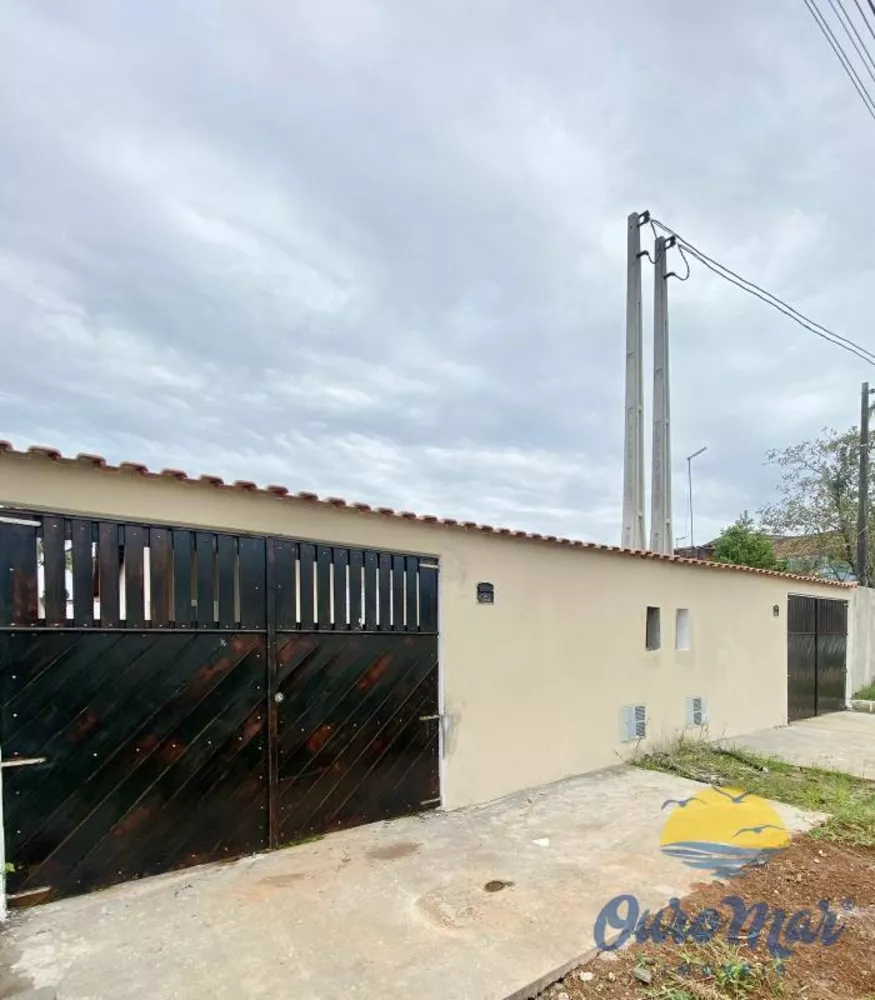 Casa à venda com 2 quartos, 70m² - Foto 5