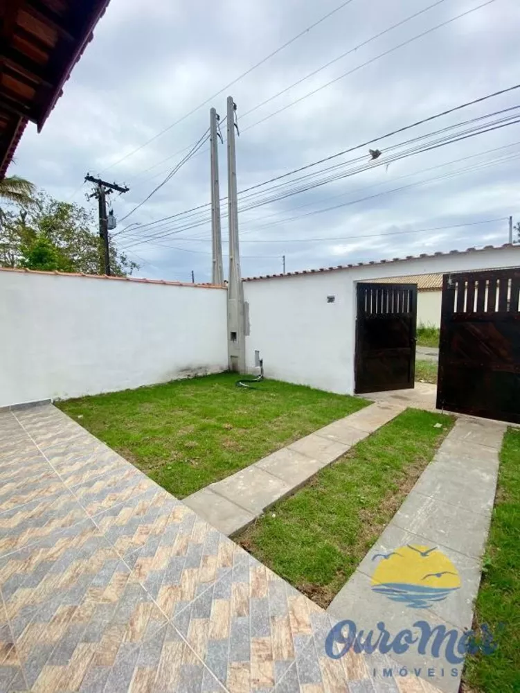 Casa à venda com 2 quartos, 70m² - Foto 6