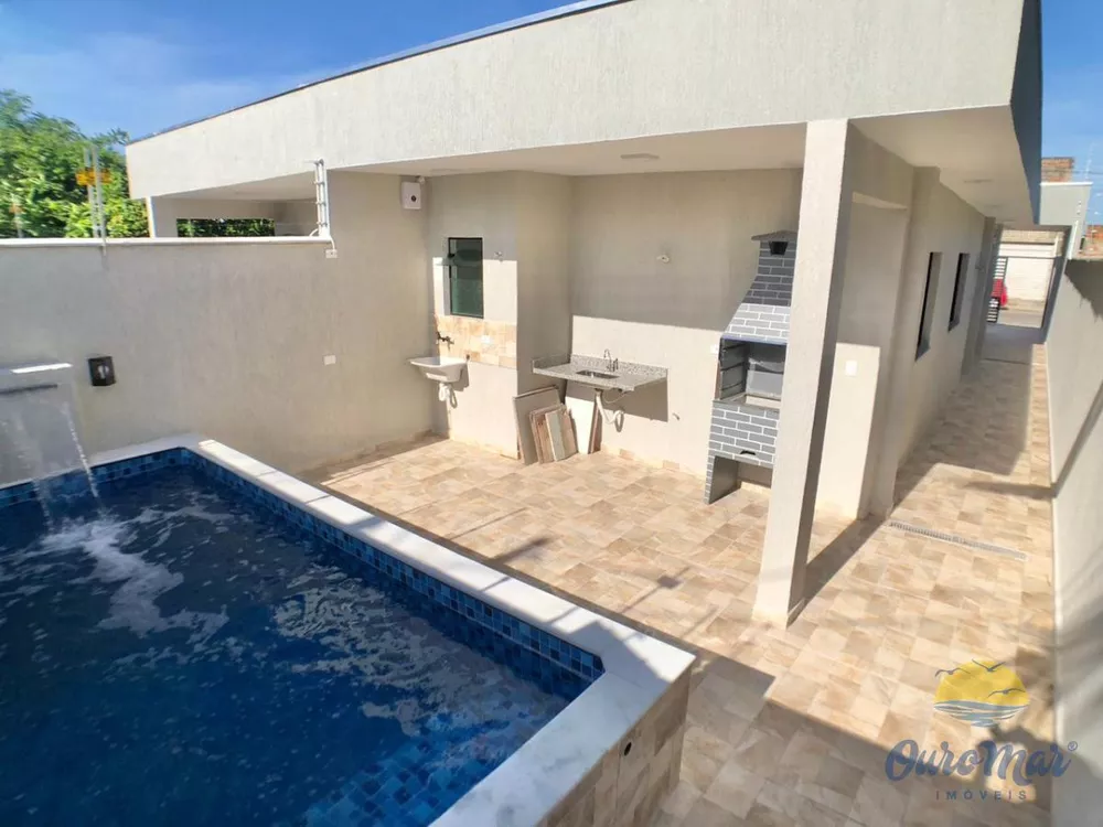 Casa à venda com 2 quartos, 81m² - Foto 3