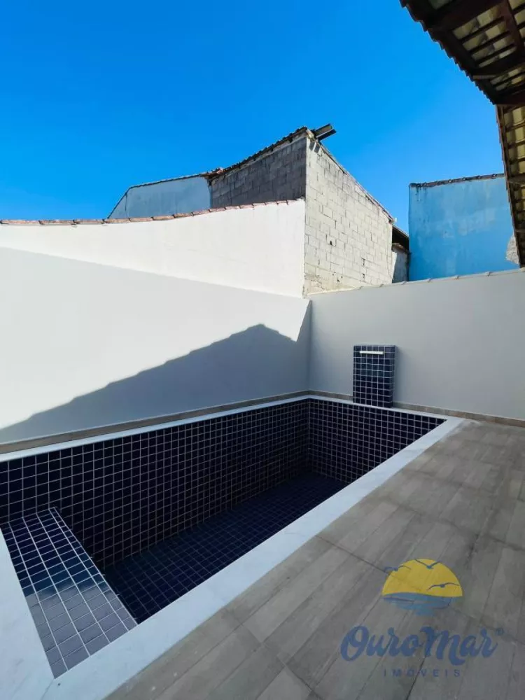 Casa à venda com 2 quartos, 77m² - Foto 2