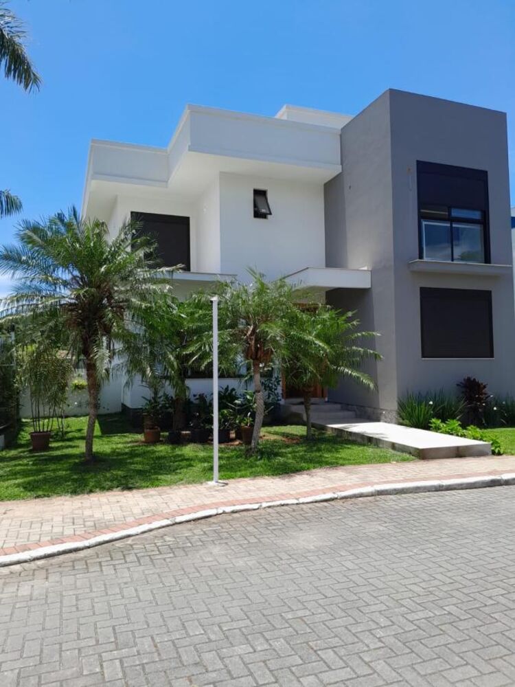 Casa de Condomínio à venda com 4 quartos, 288m² - Foto 4