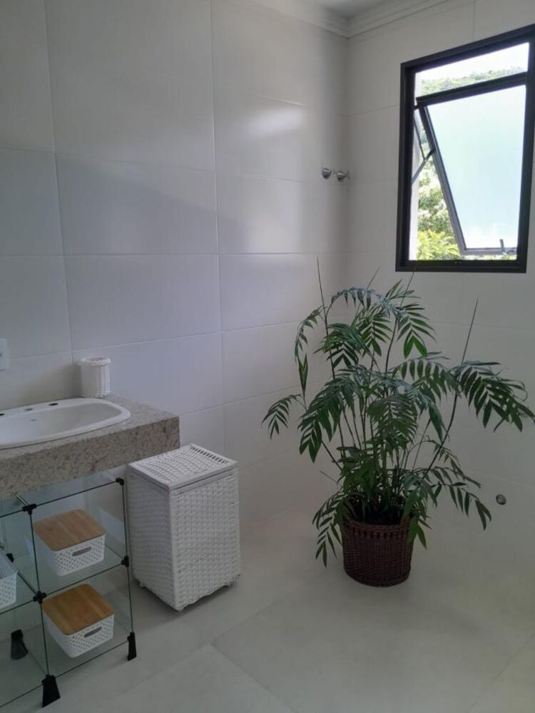 Casa de Condomínio à venda com 4 quartos, 288m² - Foto 34