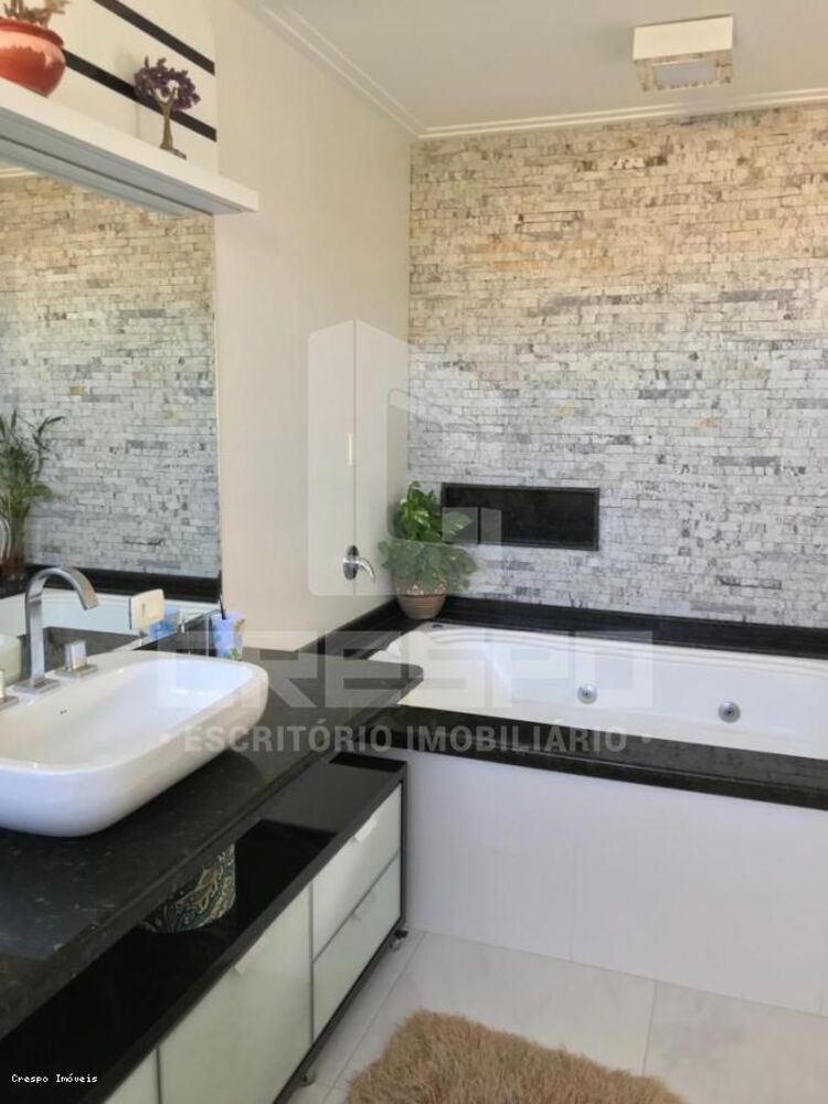 Casa, 4 quartos, 350 m² - Foto 1