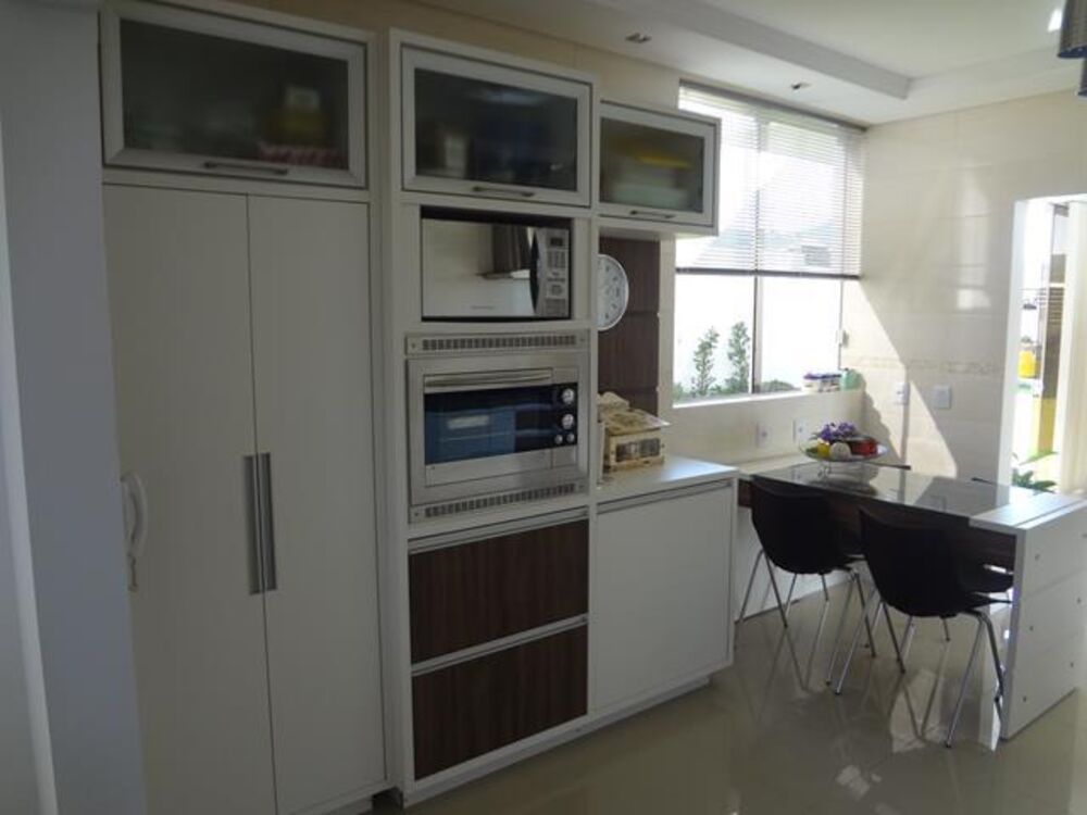 Casa, 3 quartos, 201 m² - Foto 8