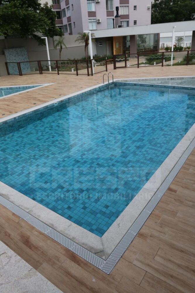 Apartamento à venda com 2 quartos, 75m² - Foto 10
