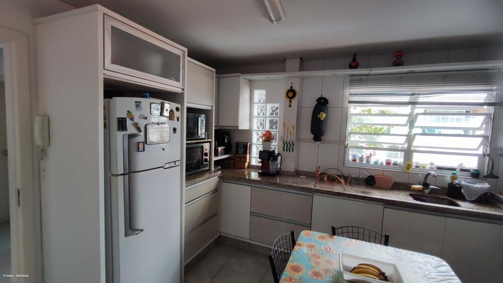 Casa, 6 quartos, 220 m² - Foto 26