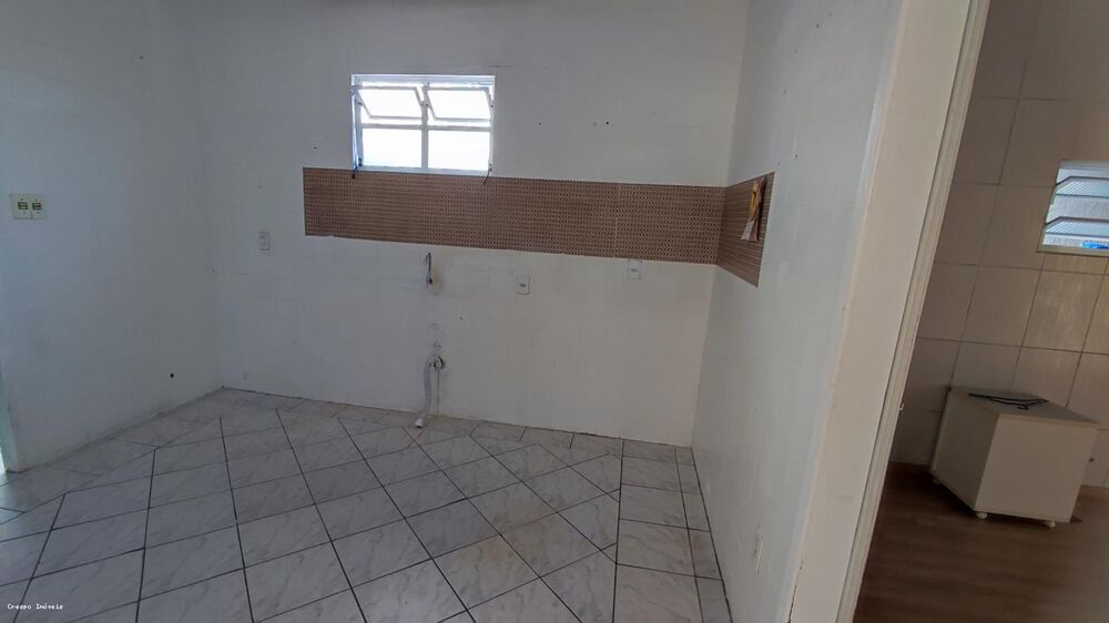 Casa, 6 quartos, 220 m² - Foto 11