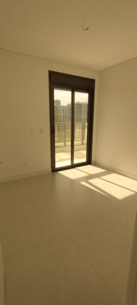 Apartamento à venda com 2 quartos, 85m² - Foto 1