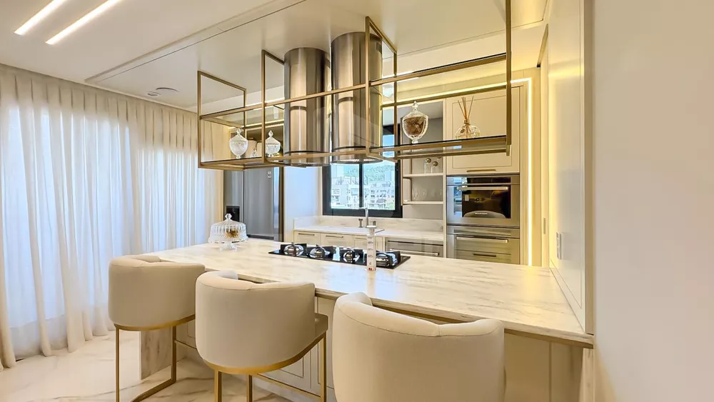 Apartamento, 4 quartos, 244 m² - Foto 2