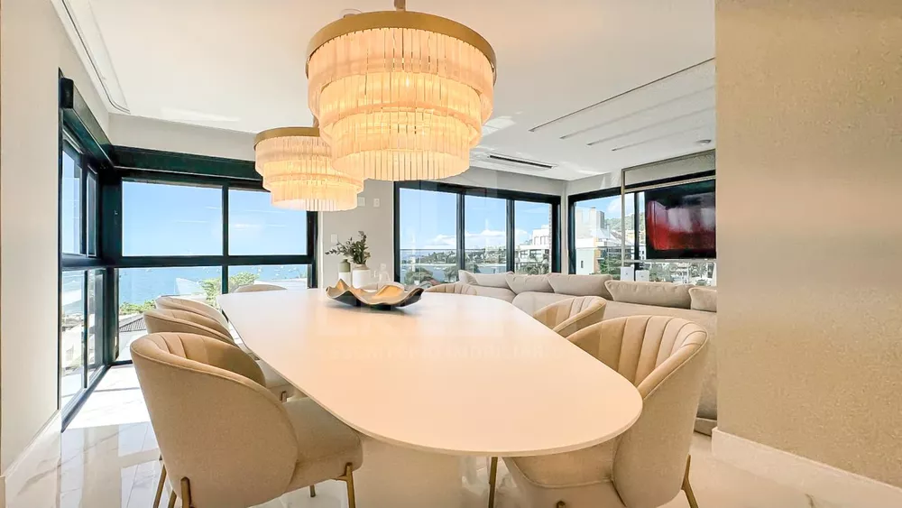 Apartamento, 4 quartos, 244 m² - Foto 1