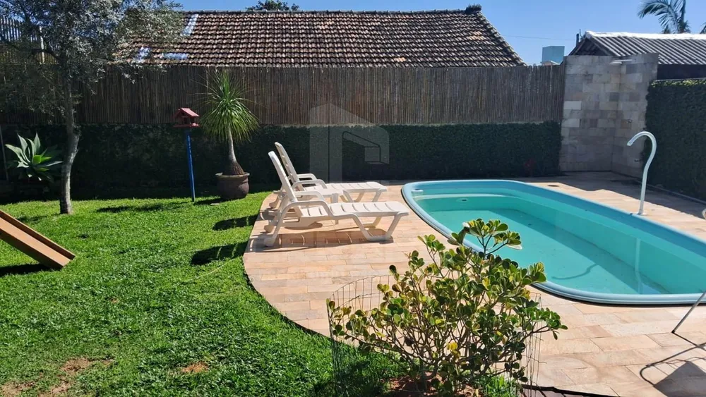 Casa, 3 quartos, 180 m² - Foto 1