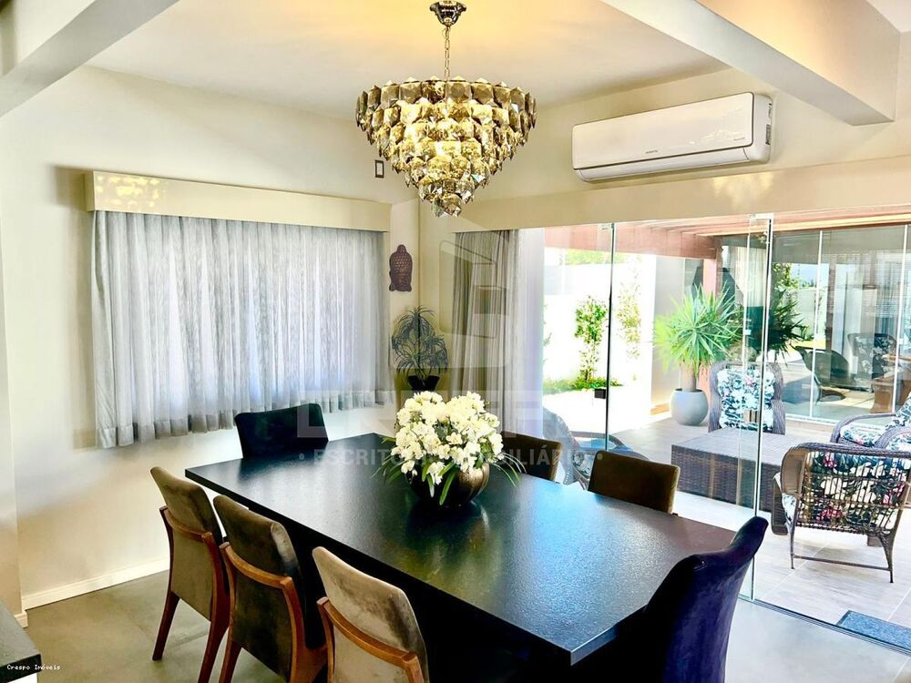 Casa, 3 quartos, 251 m² - Foto 6