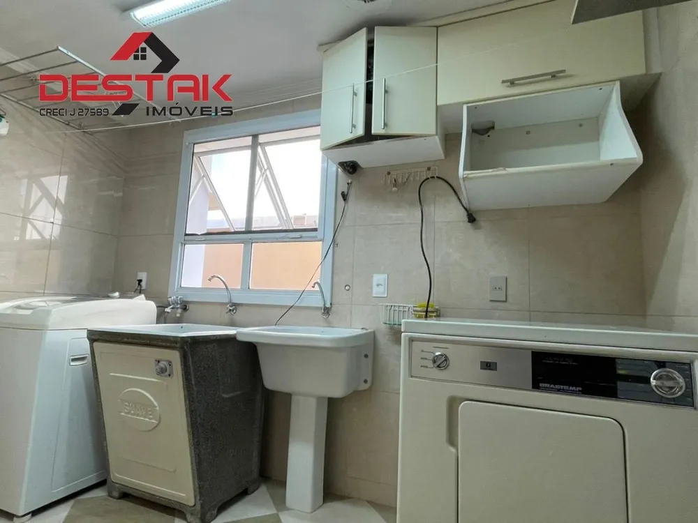Casa, 3 quartos, 219 m² - Foto 3